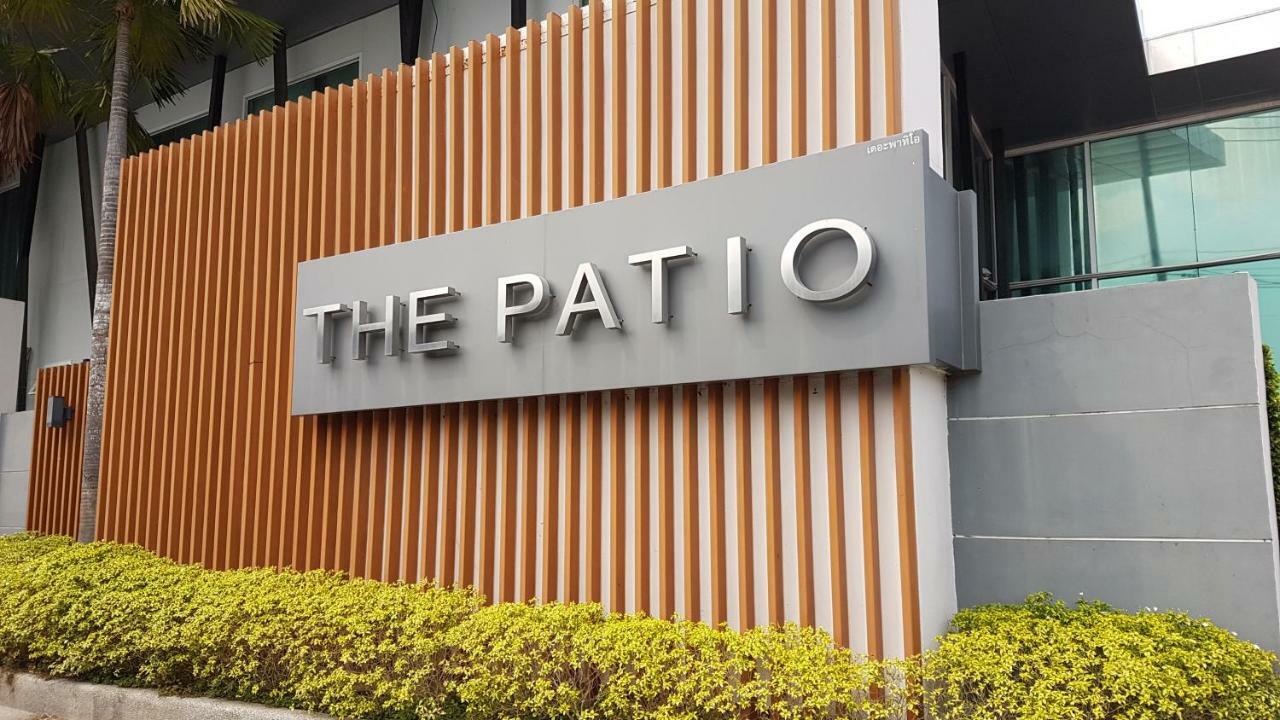 The Patio Bangsaen Apartment Exterior photo